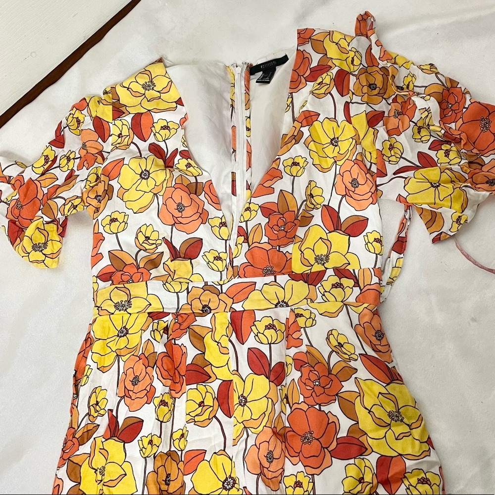 Forever 21 M romper floral women mini womens euc